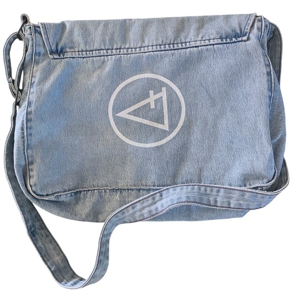 HIDDEN LOS ANGELES Denim Maxi Tote Bag Messenger Bag Blue Minimalist 11x15 - Picture 5 of 13